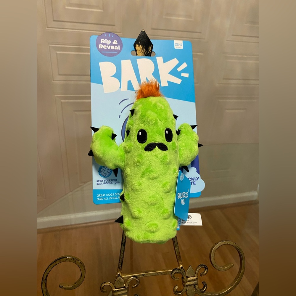 Bark Box XS-S Prickly Pete Cactus Crinkle Squeaker Rip & Reveal Dog Toy NEW 7.5”